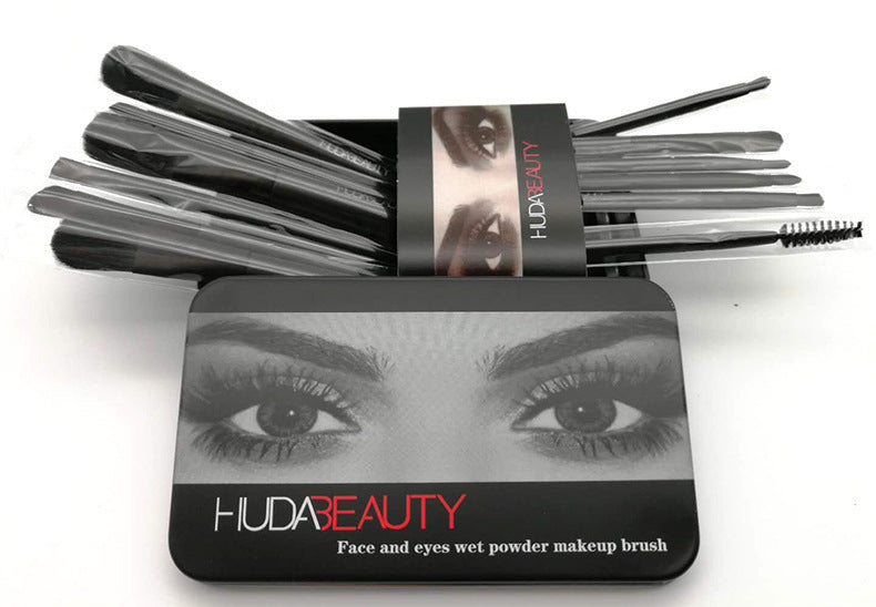 12 Make-up-Pinsel-Sets Eisenbox